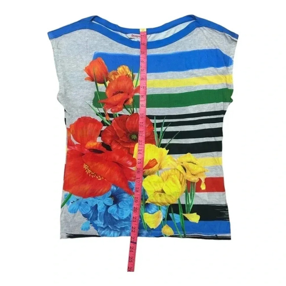 Desigual - Flower and Sequin top  "Never learn not to love" - Picture 7 of 8